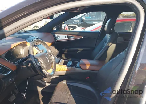 2019 Lincoln Nautilus Black Label из США, поврежденный, VIN 2LMPJ9J92KBL37235